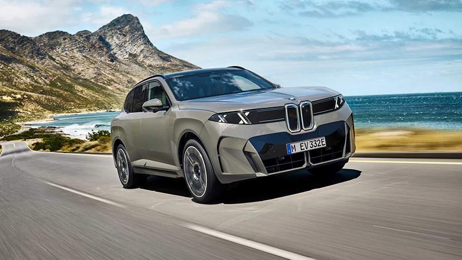 Новый BMW X5 получил X-образную оптику и скрытые дверные ручки