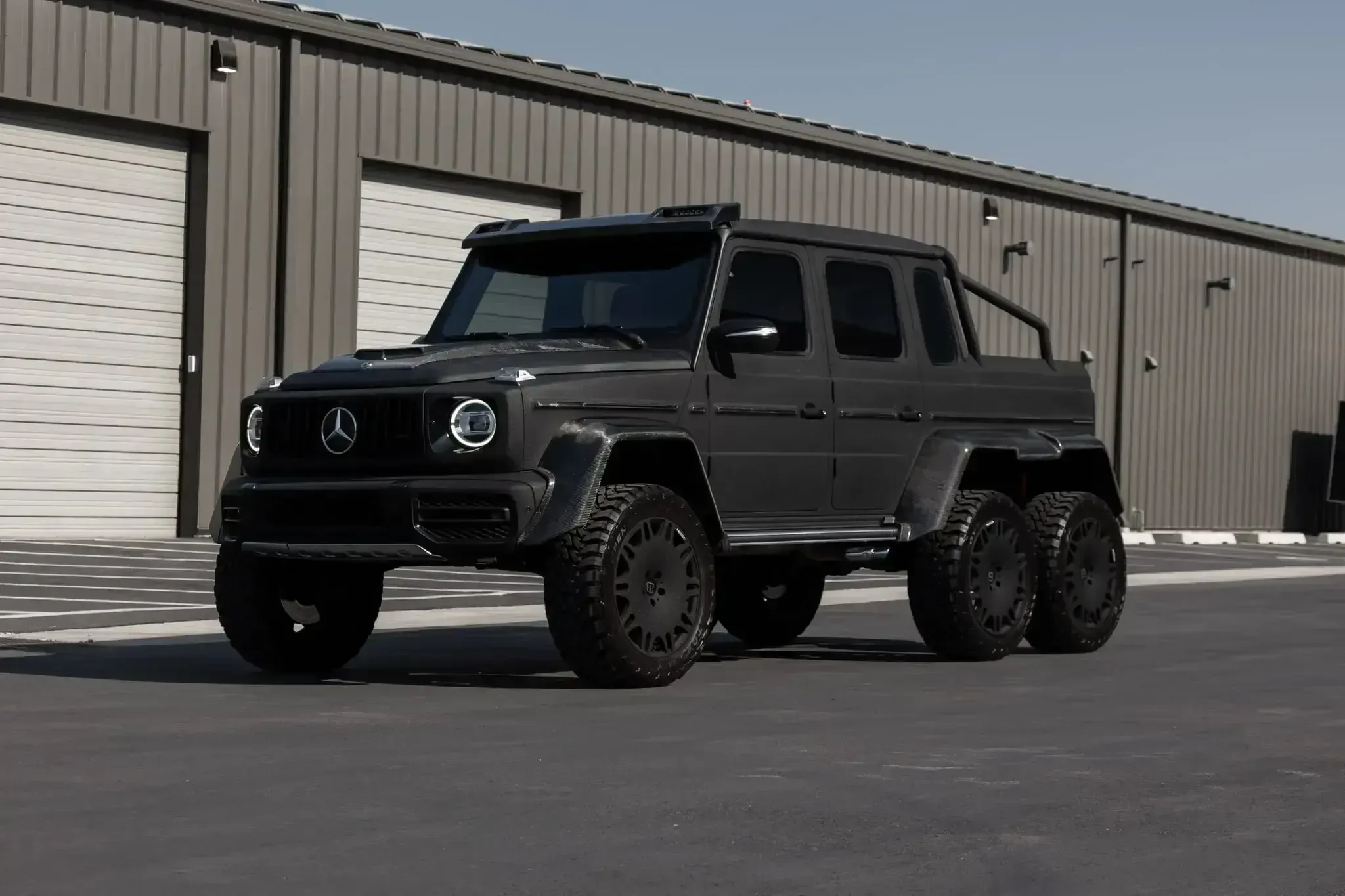 В США продают клон Mercedes-AMG G63 6×6 с мотором мощнее, чем у оригинала