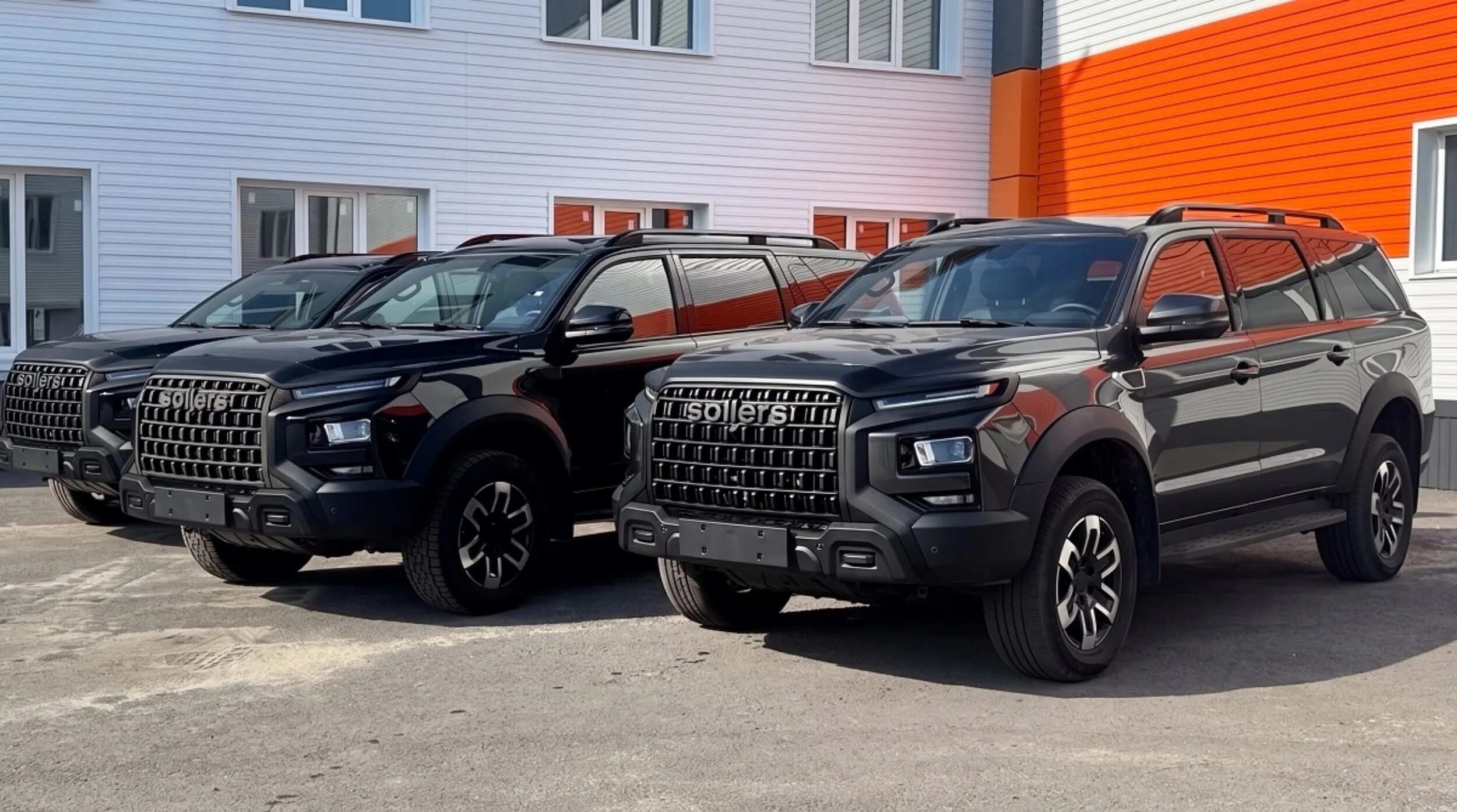 На Ульяновском автозаводе начали выпуск нового рамного внедорожника