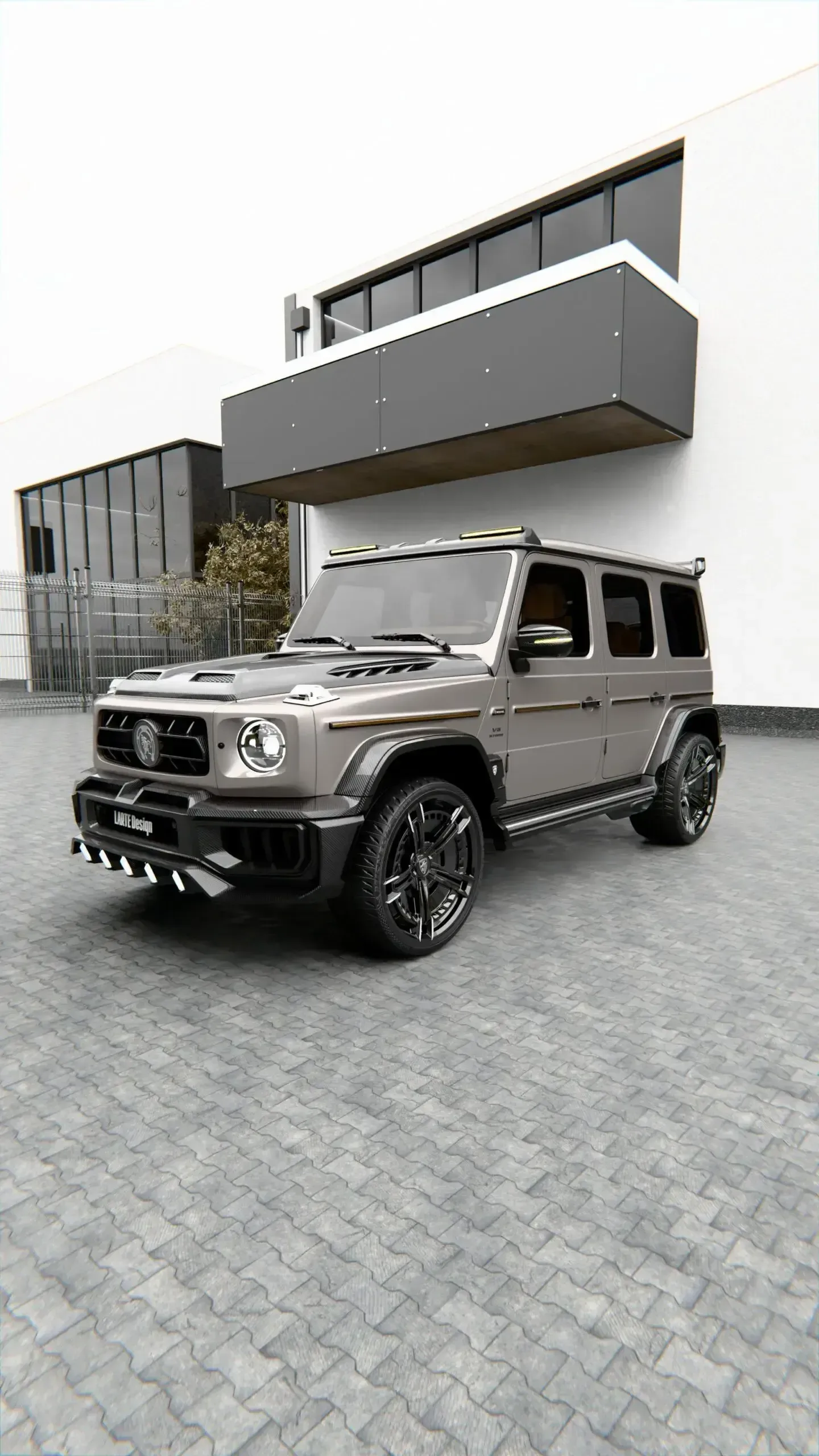 Новый обвес для Mercedes G-Class в стиле Mansory: много карбона, светящийся бампер и широкий кузов