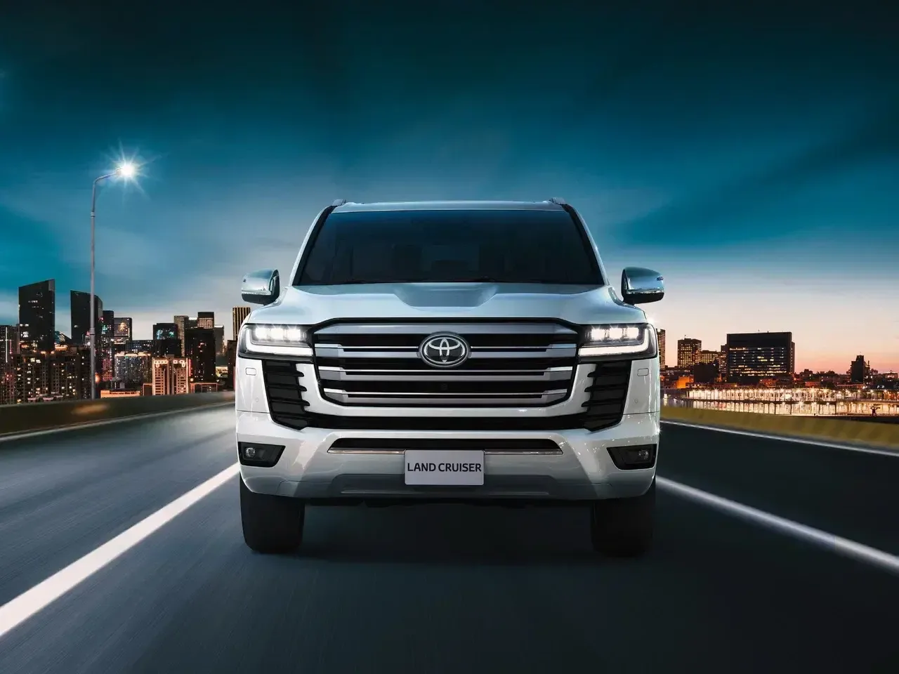 Toyota признала, что Land Cruiser слишком легко угнать