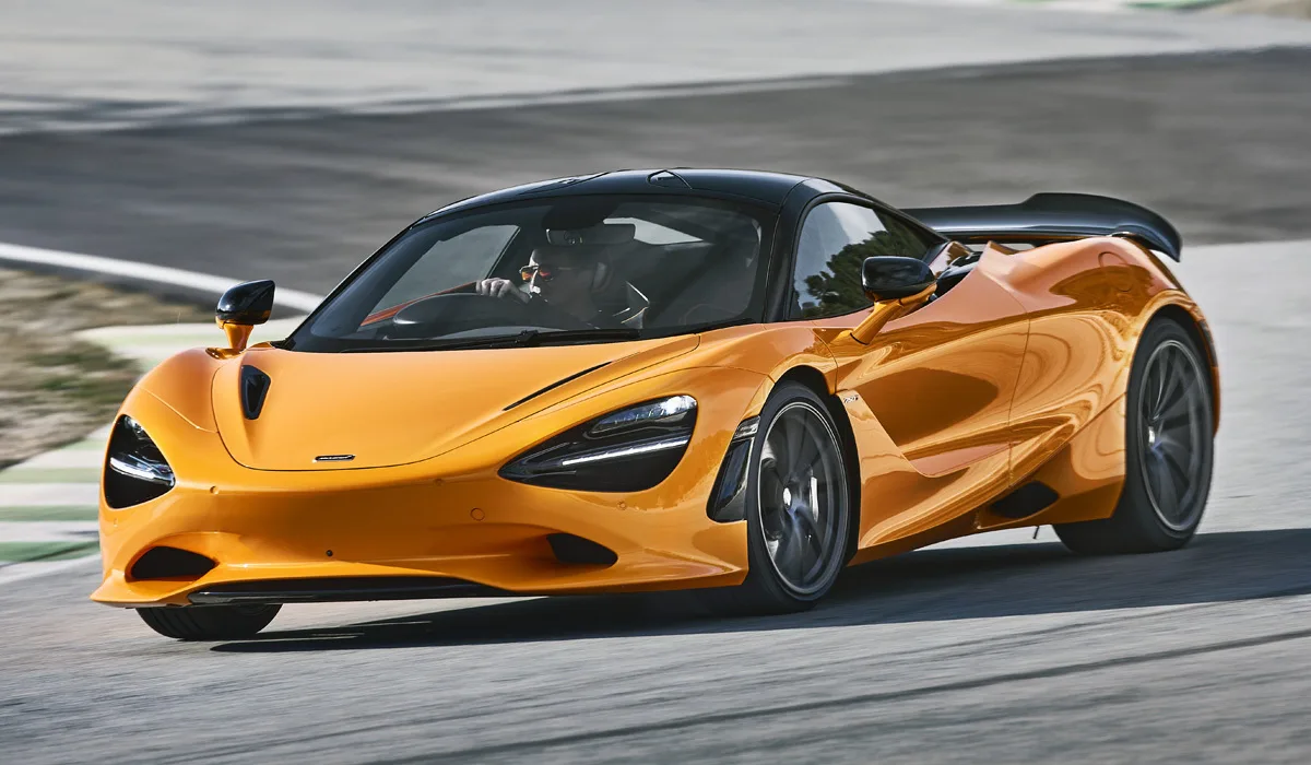 McLaren 750S: последний автомобиль марки с классическим мотором покинет рынок в 2027 году