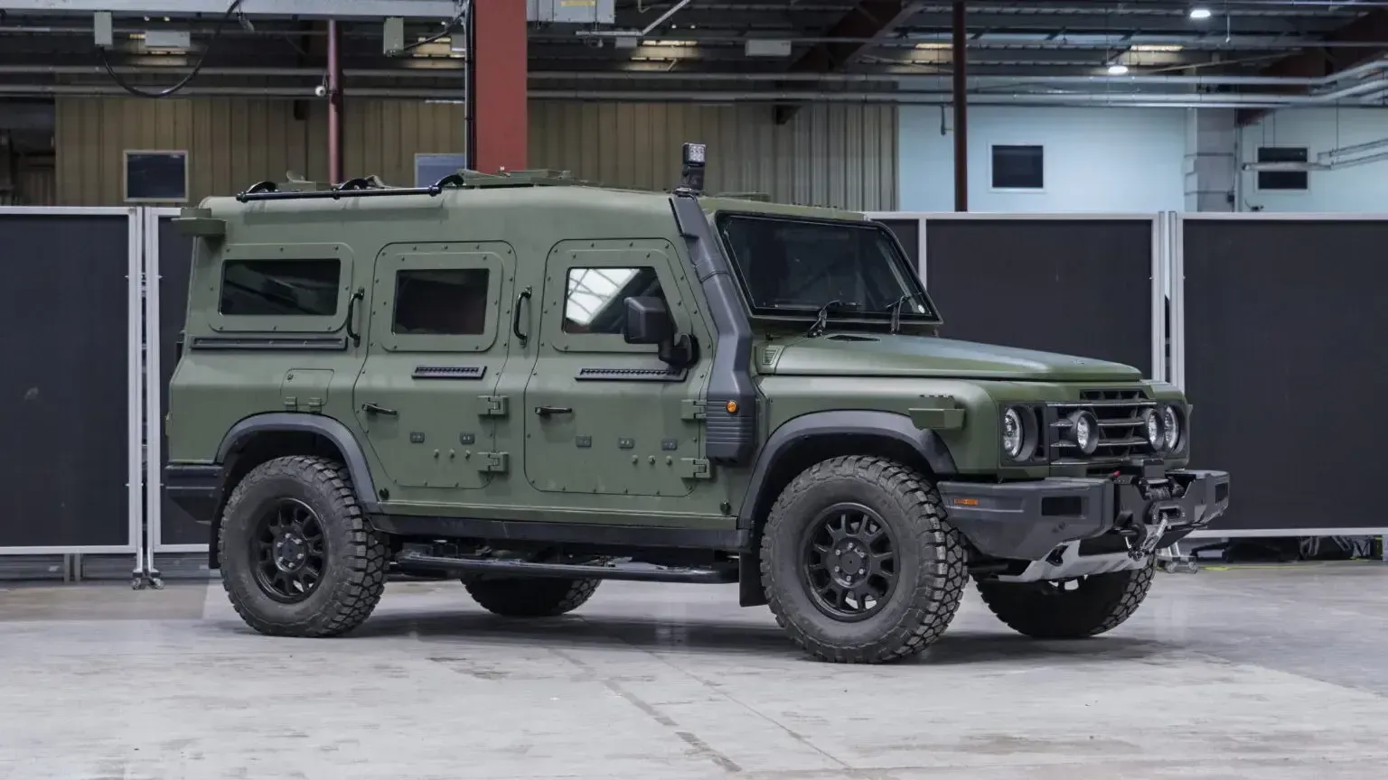 Новый бронеавтомобиль Ineos Grenadier EPV заменит устаревший Land Rover в британской армии