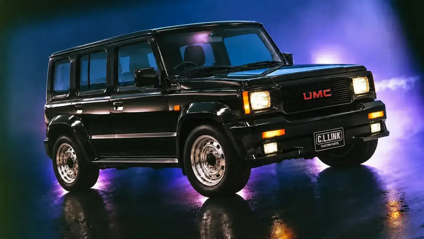 Тюнеры из Хиросимы превратили Suzuki Jimny в американский внедорожник из 90-х