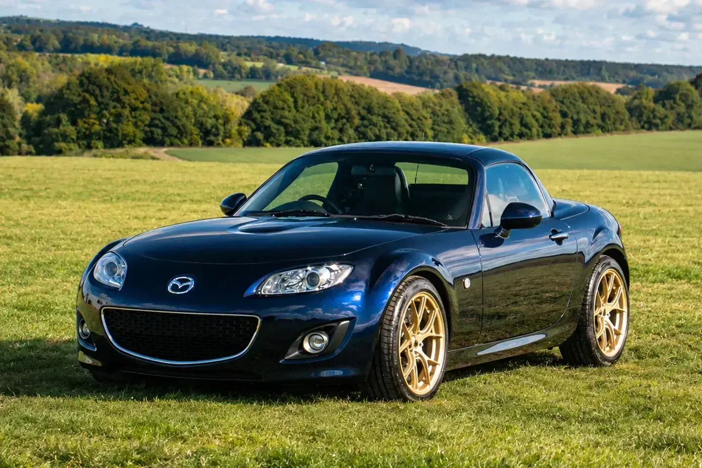 Тюнеры установили в Mazda MX-5 NC мощный двигатель от Jaguar S-Type